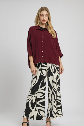 Maroon Button-Down Blouse, with 3/4 Sleeves, Scallop Edge Trim, Collar and Linen Material