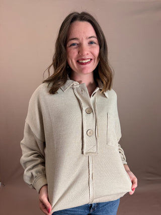 COLLARED SPLIT NECK BUTTON DOWN CHUNKY BUTTON EXTENDED SHOULDER LONG SLEEVES RELAXED FIT RAW EDGE