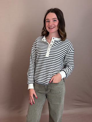 ROUND NECK HENLEY NECKLINE LONG SLEEVES DROP SHOULDER U HEM STRIPE PATTERN KNIT TOP NOT LINED