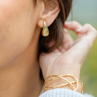 Splendid Iris Gold Long Teardrop Studs