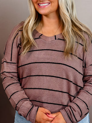 V NECK LONG SLEEVES DROP SHOULDER STIPE PATTERN NOT LINED KNIT TOP