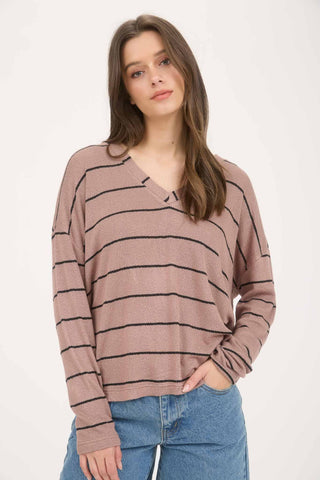 V NECK LONG SLEEVES DROP SHOULDER STIPE PATTERN NOT LINED KNIT TOP
