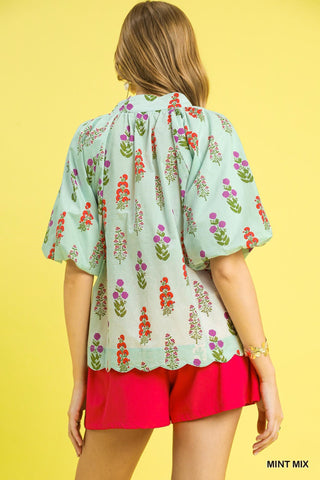 Mint Green Blouse with Floral Pattern, Scalloped Hem Split Neckline, and Puff Sleeves