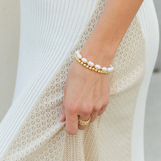 Splendid Iris Gold and Oblong Pearl Stretch Beaded Bracelet