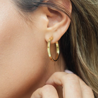 Splendid Iris Gold Flat Hoops