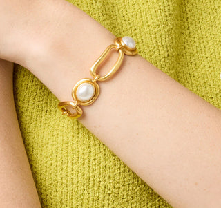 Julie Vos Wave Stone Bracelet with A curvaceous bracelet set with polished cabochons and oblong links resembling hand-stretched golden rings, closing with an adjustable toggle.